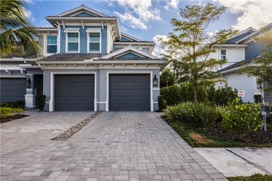 (private lake, pond, coastal) Condo For Sale in Naples Florida