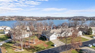 Lake Townhome/Townhouse For Sale in Sunrise Beach, Missouri