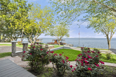Premium Lake Livingston Waterfront - Lake Home For Sale in Point Blank, Texas