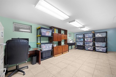 Wonderful Center Hall Colonial Located In The Desirable - photo 26
