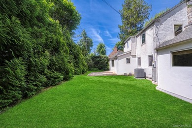 Wonderful Center Hall Colonial Located In The Desirable - photo 28