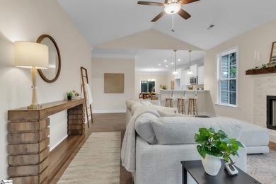 Call Celia Murphy with any questions or your private - photo 5