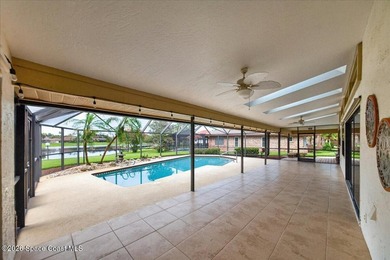 Coming soon - Outdoor Living at it's best - pool on the lake - photo 7