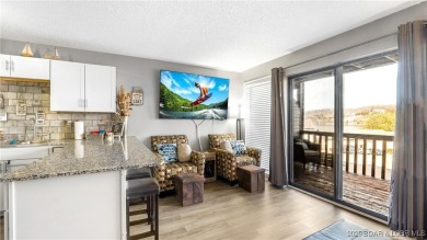 SUPER CUTE 1 Bed / 1 Bath Updated condo is ready for your SUMMER - photo 4