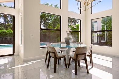 Exceptionally upgraded Callahan model in prestigious Royal Palm - photo 13