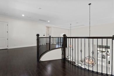 Exceptionally upgraded Callahan model in prestigious Royal Palm - photo 34