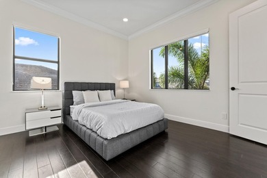 Exceptionally upgraded Callahan model in prestigious Royal Palm - photo 43