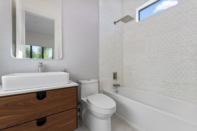 Exceptionally upgraded Callahan model in prestigious Royal Palm - photo 44