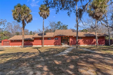 Exceptional Mixed Use Multi-Structure Property Spanning Over 16 - photo 3