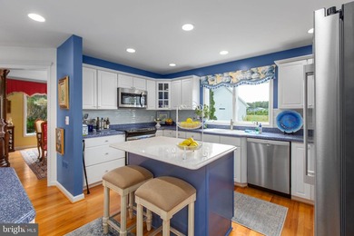 An exceptional waterfront-community home in the highly - photo 14