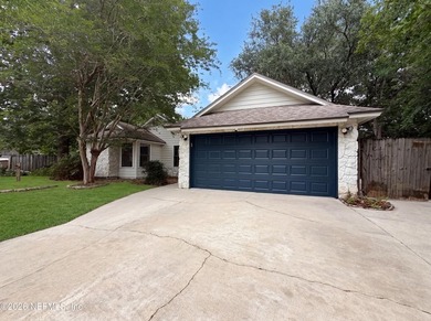Imagine 7737 Pepper Cir E, recently enhanced with fresh interior - photo 18