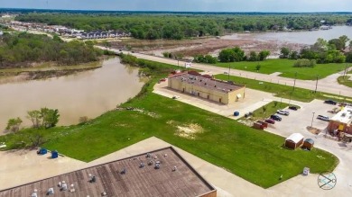 Lake Commercial For Sale in Gun Barrel City, Texas