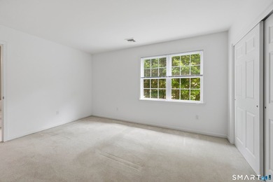 Welcome to 20 Pequot Court! These original owners have - photo 23
