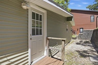 Enjoy the Lake of the Ozarks lifestyle with this charming Rocky - photo 27