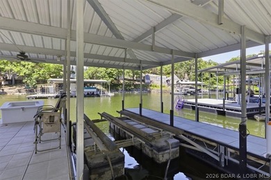 Enjoy the Lake of the Ozarks lifestyle with this charming Rocky - photo 31