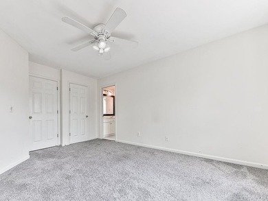 Fantastic opportunity in BridgeMill Golf & Country Club! One of - photo 34