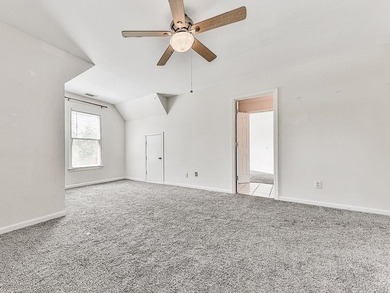 Fantastic opportunity in BridgeMill Golf & Country Club! One of - photo 38