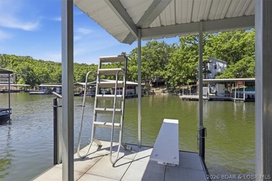 Enjoy the Lake of the Ozarks lifestyle with this charming Rocky - photo 39