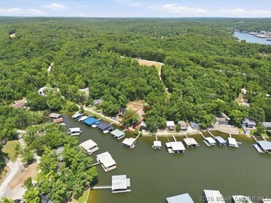 Enjoy the Lake of the Ozarks lifestyle with this charming Rocky - photo 47