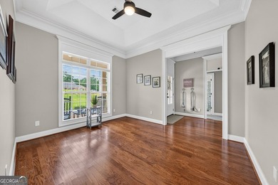Welcome home to this beautifully maintained all-brick ranch - photo 5
