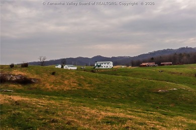 This beautiful 116+/- acre farm features approx. 90+/- acres of - photo 1