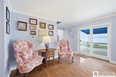 Welcome to Top Notch Cottage, an exceptional lakefront retreat - photo 12