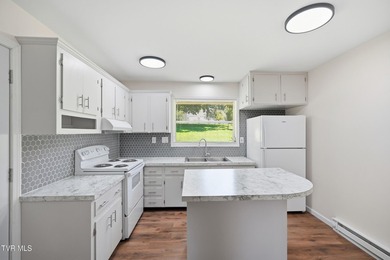 Welcome to your own slice of Boone Lake paradise! If you've been - photo 12