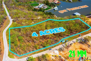 Lake of the Ozarks Acreage For Sale in Villages Missouri