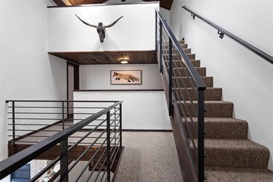 This peaceful, 2,892 SF 4 bedroom, 5 bathroom Columbine Townhome - photo 31