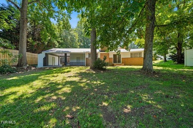 Welcome to your own slice of Boone Lake paradise! If you've been - photo 36
