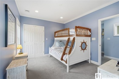 Welcome to Top Notch Cottage, an exceptional lakefront retreat - photo 37