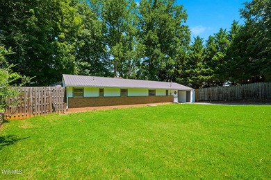 Welcome to your own slice of Boone Lake paradise! If you've been - photo 37