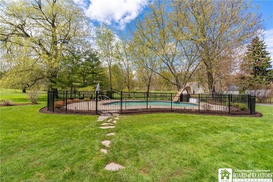 Welcome to Top Notch Cottage, an exceptional lakefront retreat - photo 46