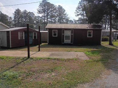 Alabama River Home For Sale in Montgomery Alabama