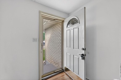 Welcome to your next home ! This beautiful brick home is - photo 2