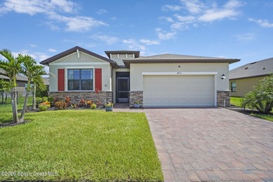 Welcome to your own slice of Florida paradise in the private - photo 1
