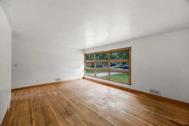Welcome to 711 Elm Ave in Gaylord-a charming rambler nestled in - photo 10
