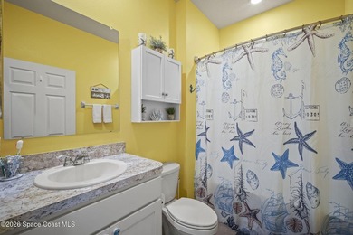 Welcome to your own slice of Florida paradise in the private - photo 10