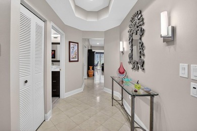 Beautiful 3 bedroom 2.5 Bathroom 1.5 Garage Villa with golf - photo 13