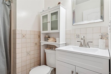 NEW IN NORTH SEA 3BR 2BA $999,000 + 3 WATER ACCESSES Low Taxes - photo 14