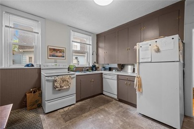One of a kind Riverside three family offering exceptional - photo 15