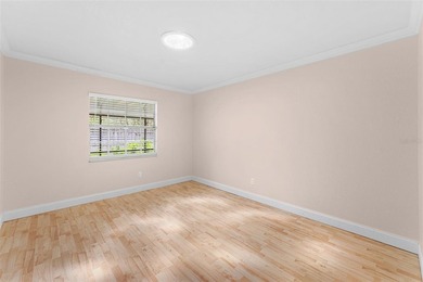 Under contract-accepting backup offers. Seller may consider - photo 22
