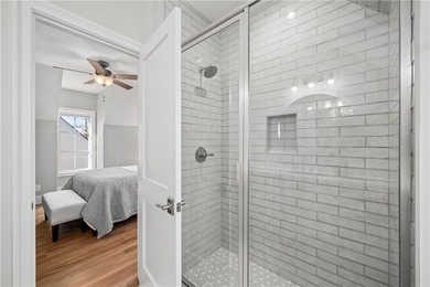 NEW CONSTRUCTION WITHOUT THE WAIT - Discover refined living - photo 45
