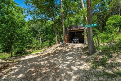 Privacy, gentle lakefront living, and room to enjoy everything - photo 39
