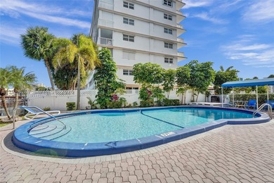 Experience the epitome of modern luxury at the Golden Isles - photo 40