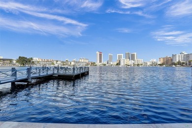 Experience the epitome of modern luxury at the Golden Isles - photo 42