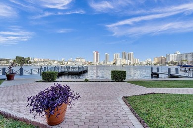 Experience the epitome of modern luxury at the Golden Isles - photo 43