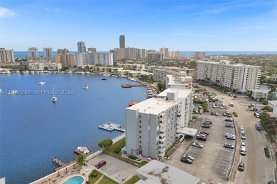 Experience the epitome of modern luxury at the Golden Isles - photo 47