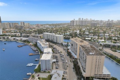 Experience the epitome of modern luxury at the Golden Isles - photo 50