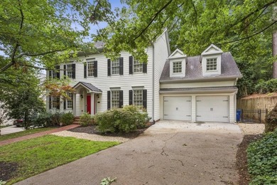 Welcome to this Stately Traditional Home in the highly - photo 1